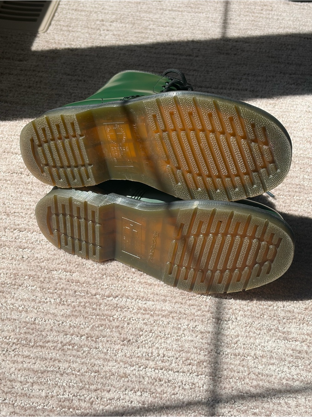 Dr. Martens Green 1460 Smooth Leather Lace Up Boots - Picture 3 of 4